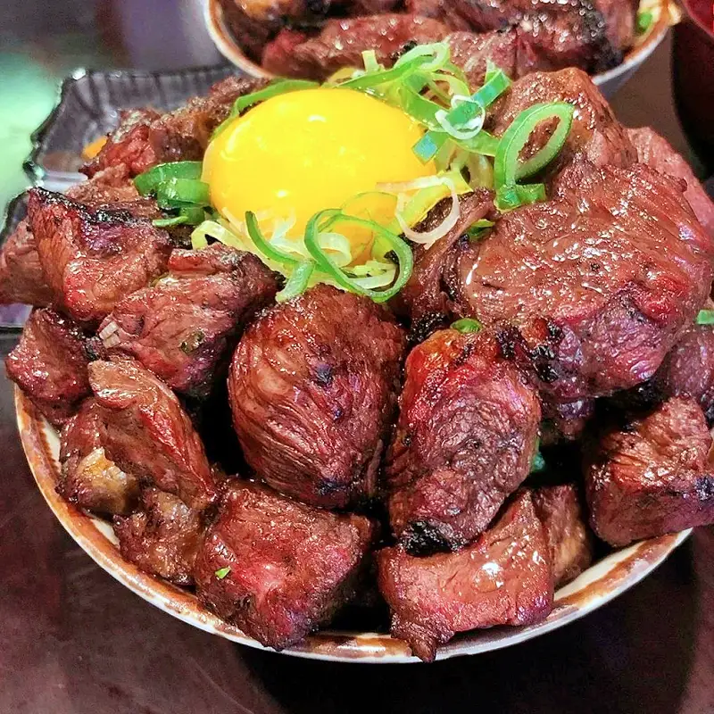 줄서는식당 계란 장어덮밥, 한우곱창덮밥, 숯불갈비 냉우동 맛있는 식당 잠실 송리단길 우동 돈부리 맛집 소개