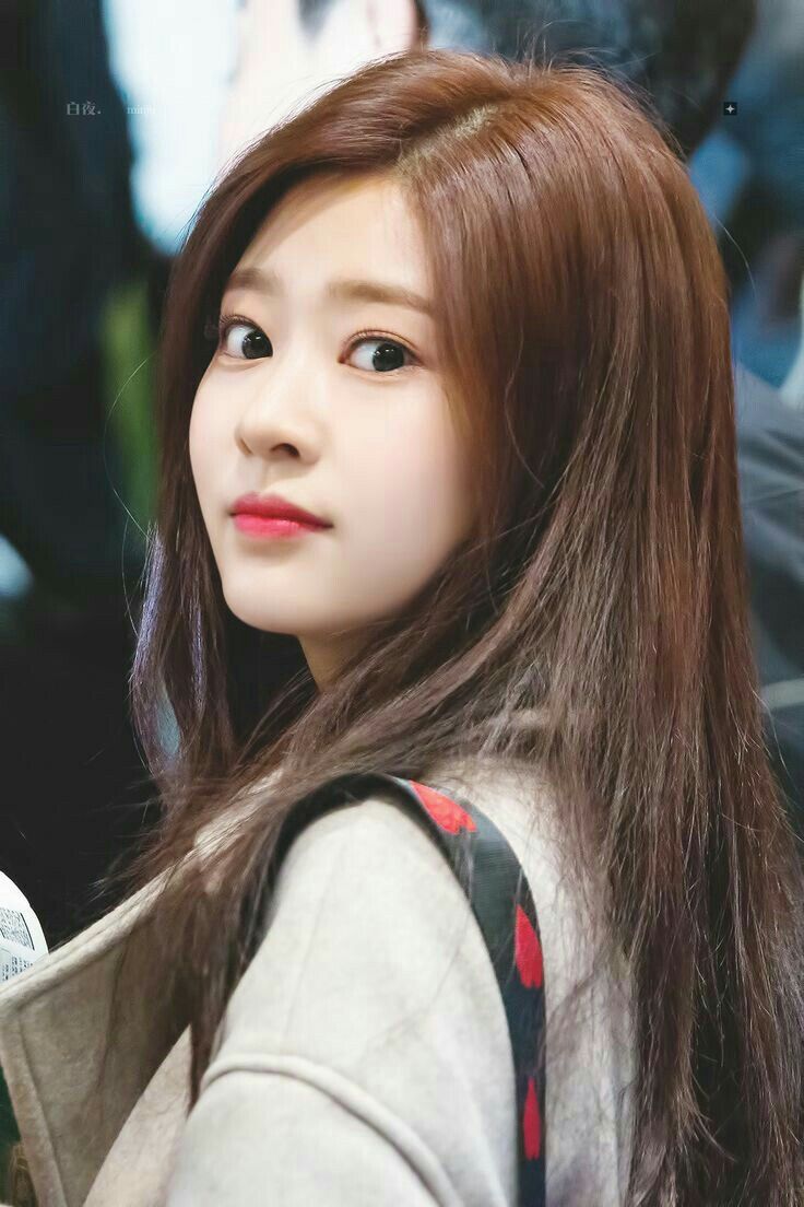 아이즈원 김민주 최애사진 아이즈원 김민주 최애사진