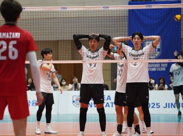 한국 남자배구 역전패 일본 감독