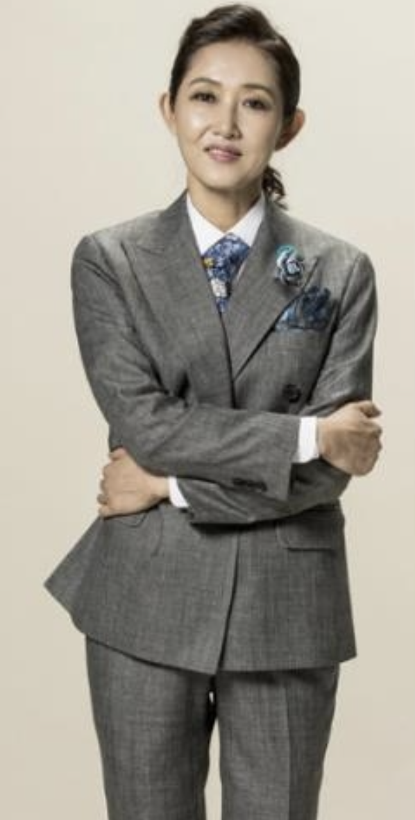 정경순 정장
