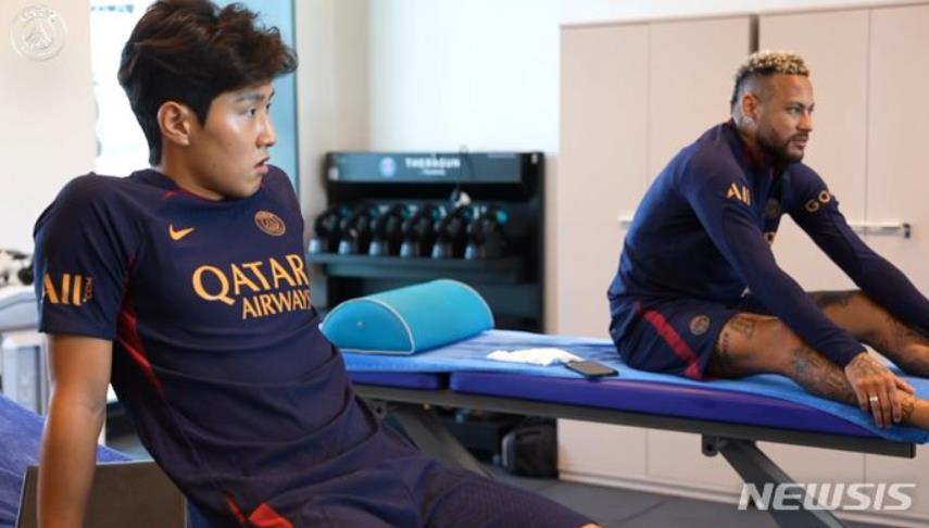 이강인 PSG 첫 훈련