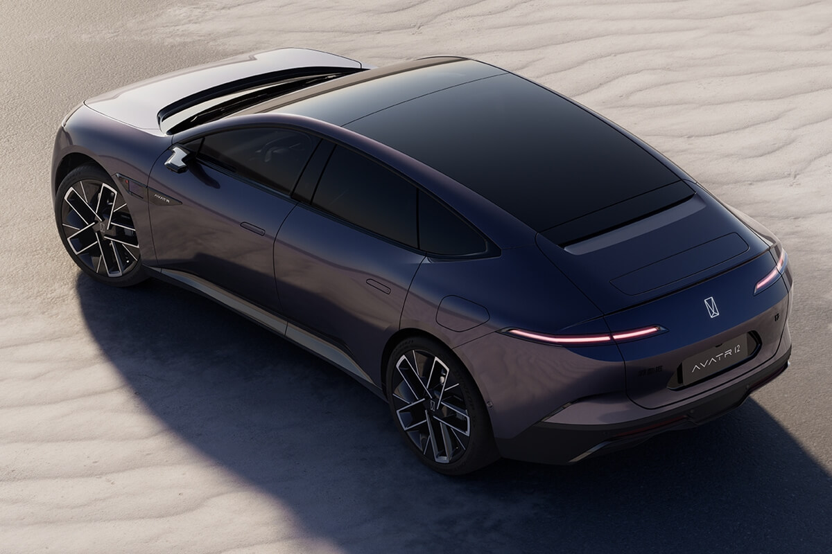 아바타12(Avatr12) 화웨이, CATL, 창안 자동차 합작 중국 전기차