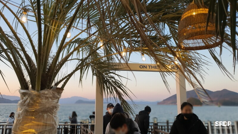 해돋이명소-일출명소-거제도갈만한곳-겨울여행지추천-거제도일출해돋이명소-거제도신선대-바람의언덕-거제도여행코스추천-거제온더선셋