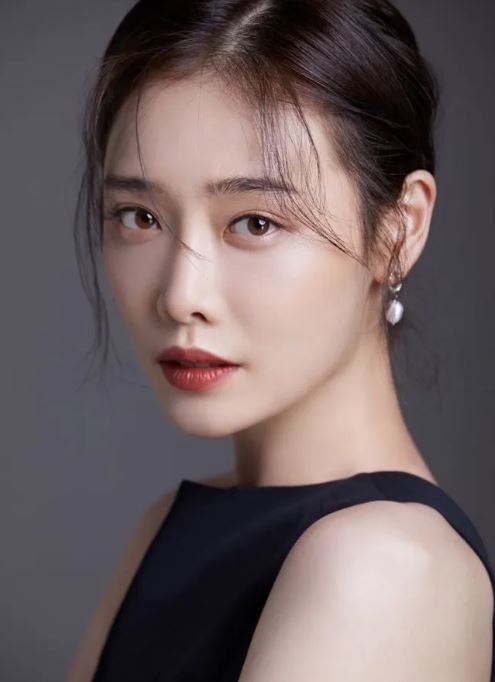 김히어라