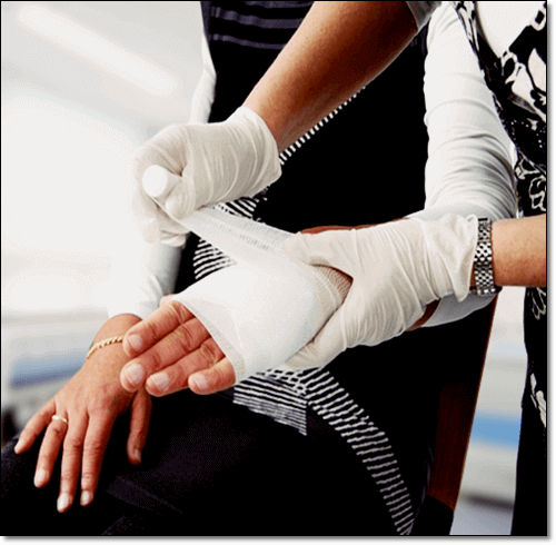 통풍 치료, 손을 붕대로 감는 환자