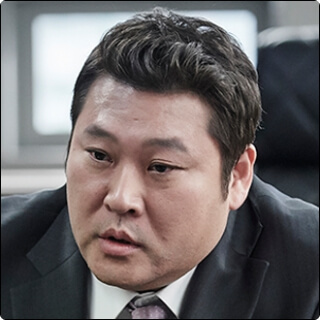 우태하 (최무성)