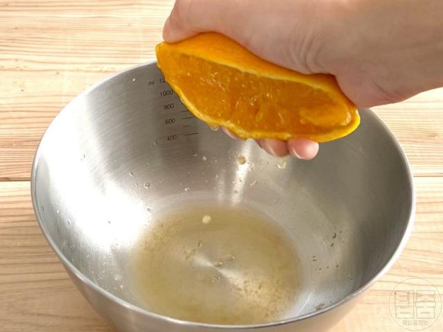 오렌지 주스 짜기 2배 오렌지즙 짜는 기계 없이