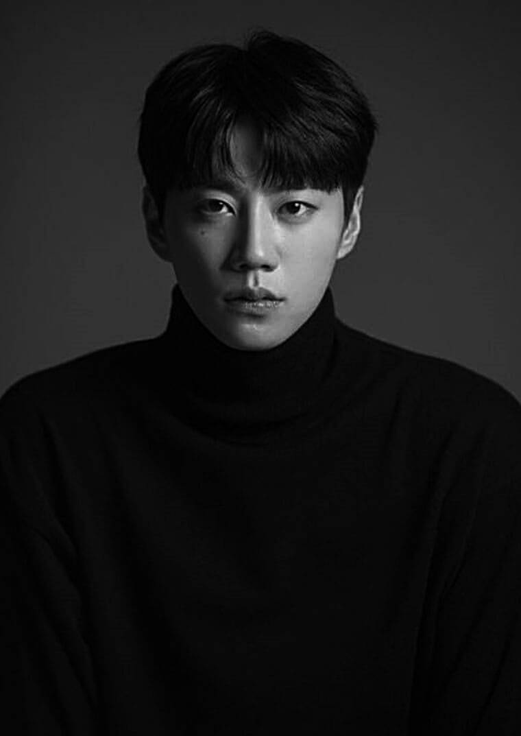 배우-이준영