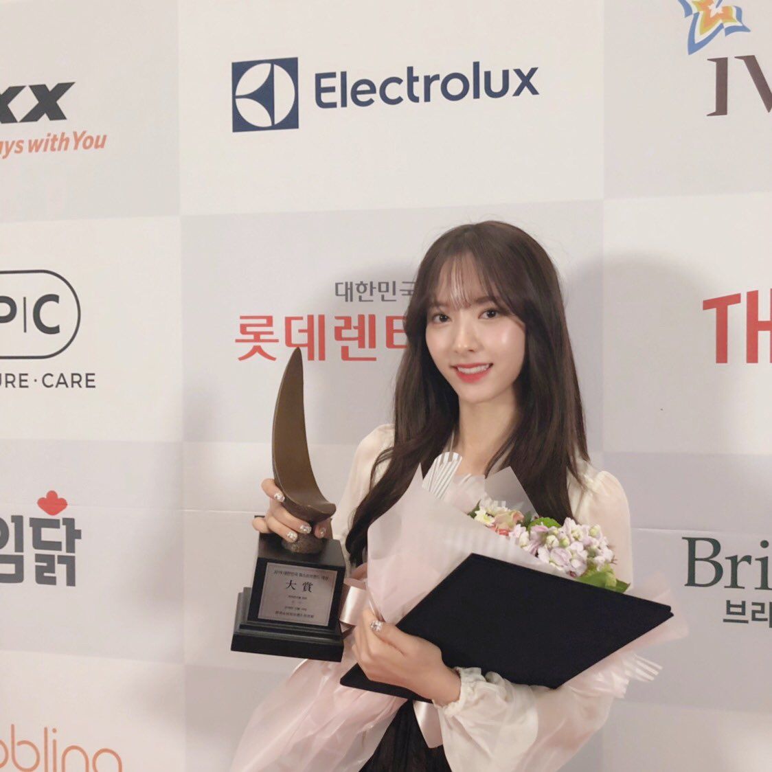 우주소녀 보나 고화질사진 모음