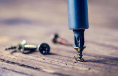 드라이버와 나사