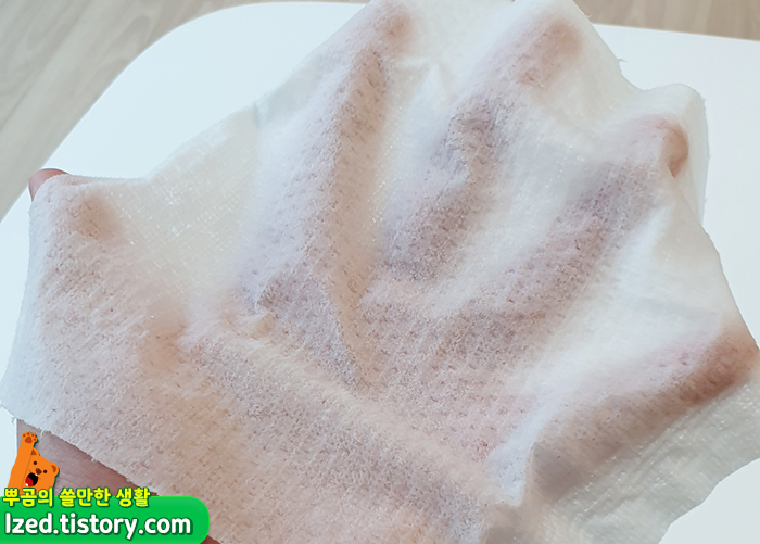 마치 일반 물티슈 같은 느낌