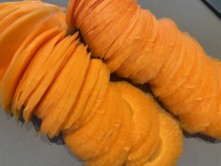 당근라페 만들기 - 당근 손질, 슬라이스 하기, 두께는 1.5~2mm