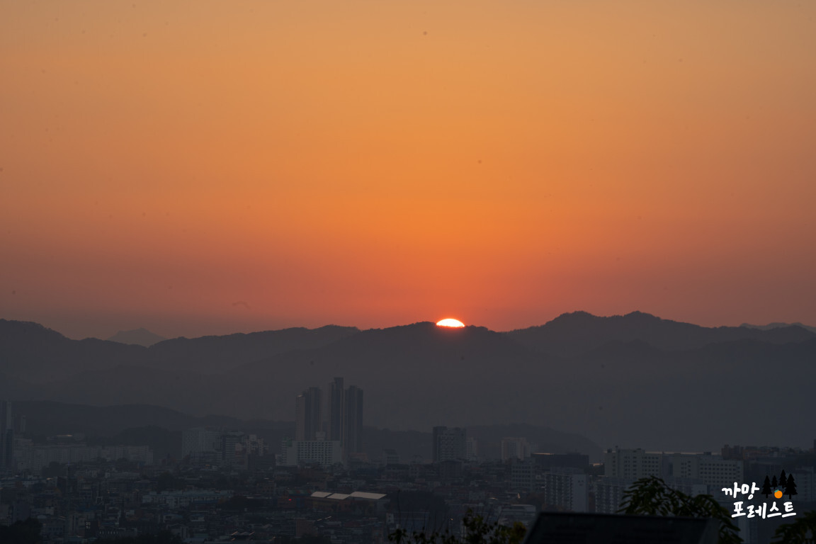 춘천 산토리니 카페 일몰