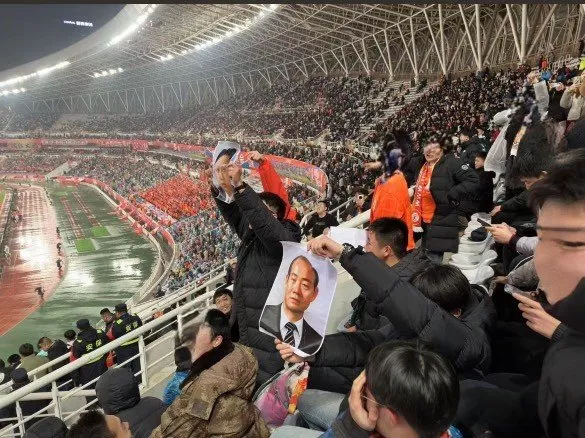 【ACLE 7차전】 광주FC 산둥 팬 '전두환 사진' 도발 사건 강력 대응 총정리 [AFC 항의 및 징계 요구]
