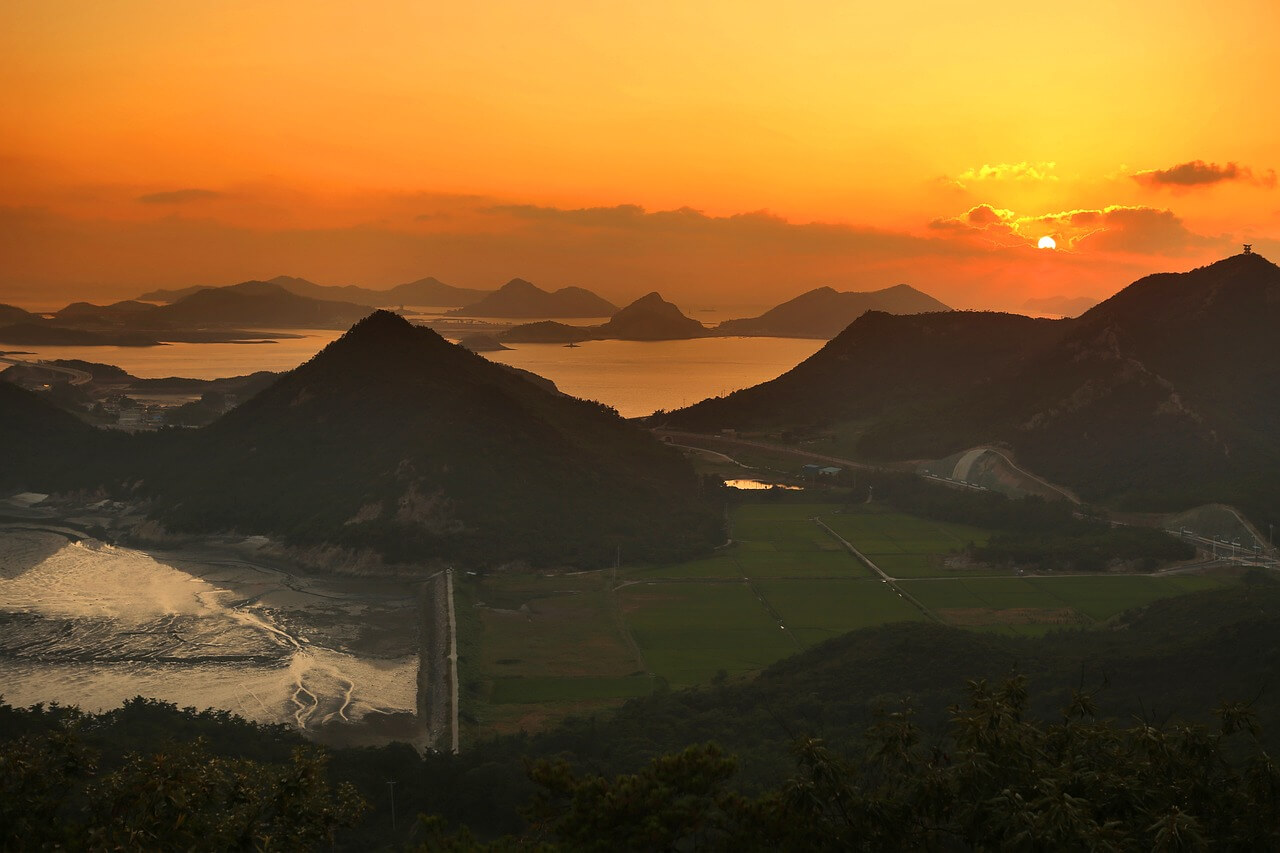 화산 폭발의 주요 원인 폭발의 여파 대피 요령