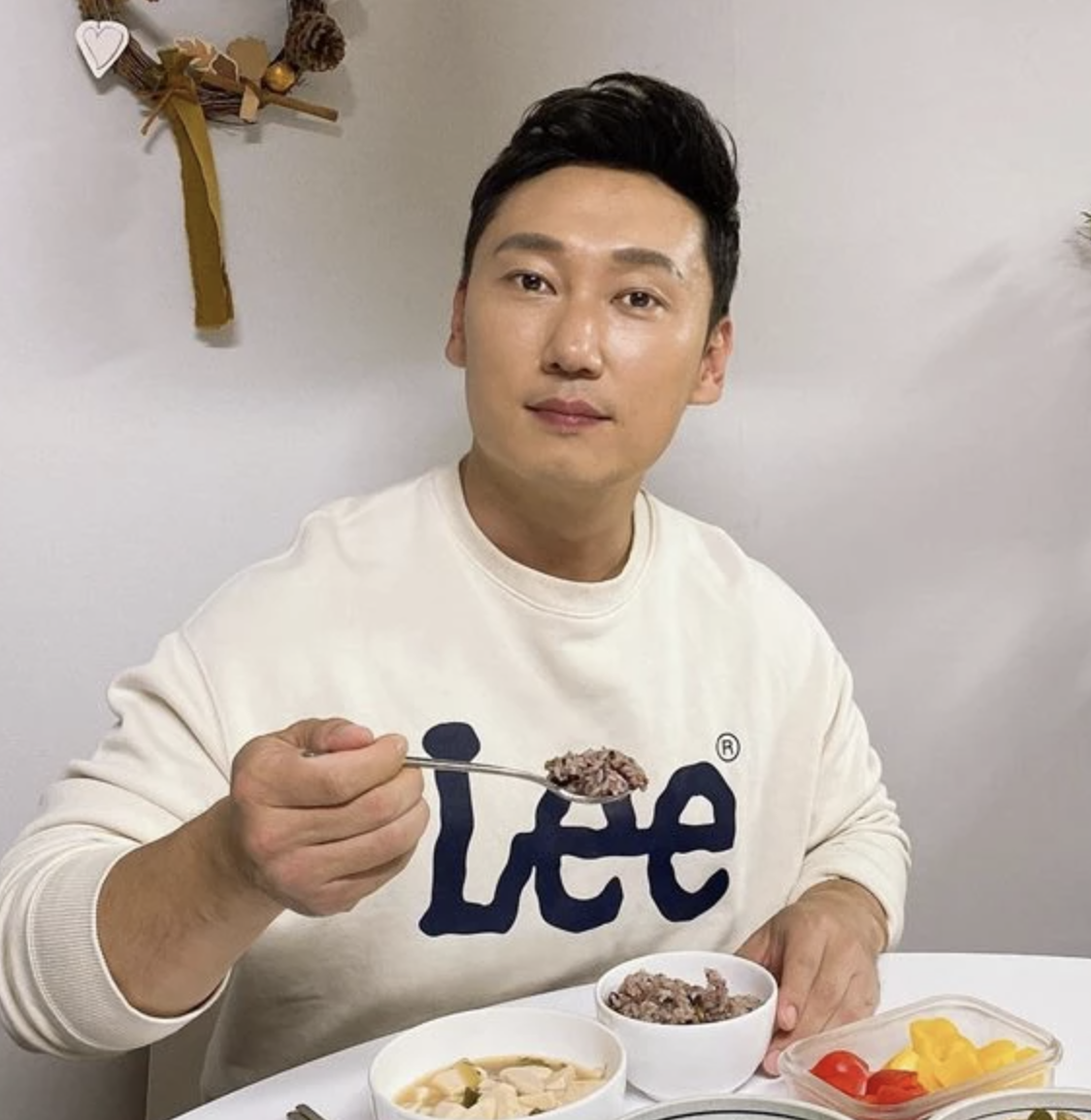 개그맨 이승윤의 인스타그램 일상 사진