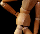 흉추 통증 표현하는 인체 모형