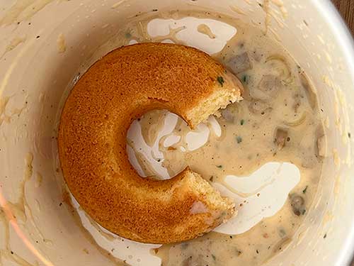 오뚜기 양송이 스프라면 빵 찍어먹자