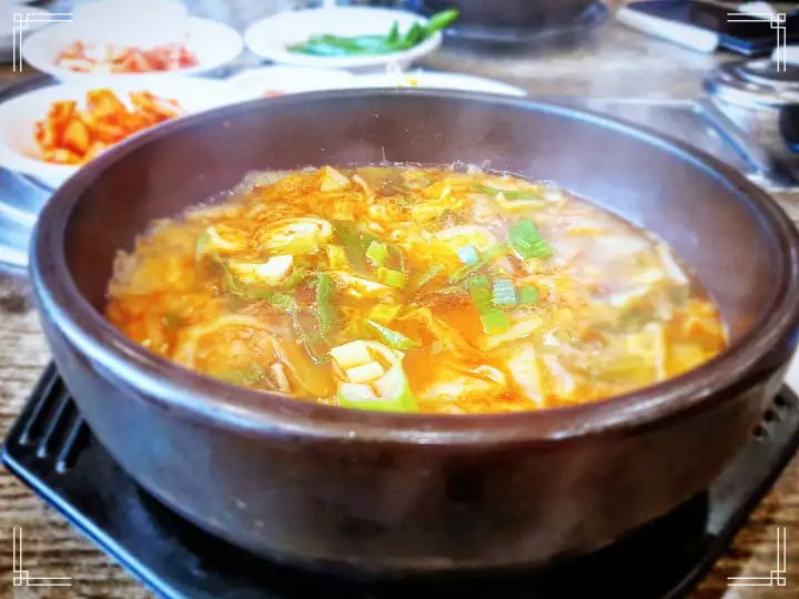 창원 마산 가게 한우 국밥 가격파괴와이 5천원 소머리국밥 사골곰탕 점심 특선 맛집 추천