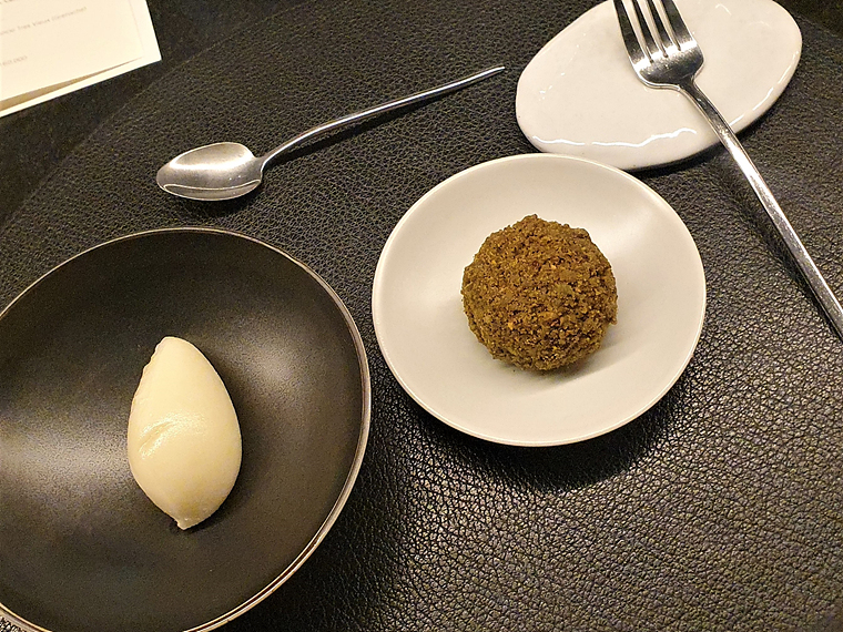 스와니예-첫번째-디저트