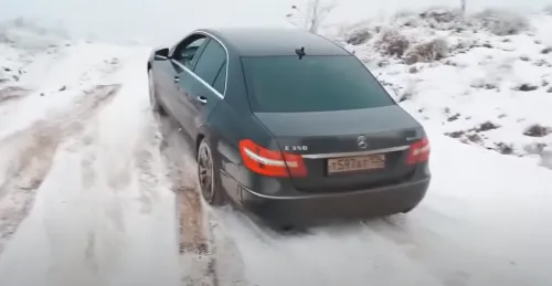 벤츠 눈길 주행