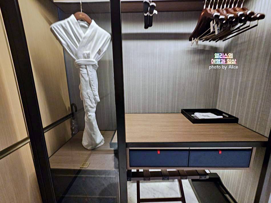 여의도 페어몬트 앰배서더 호텔 페어몬트 룸 솔직후기