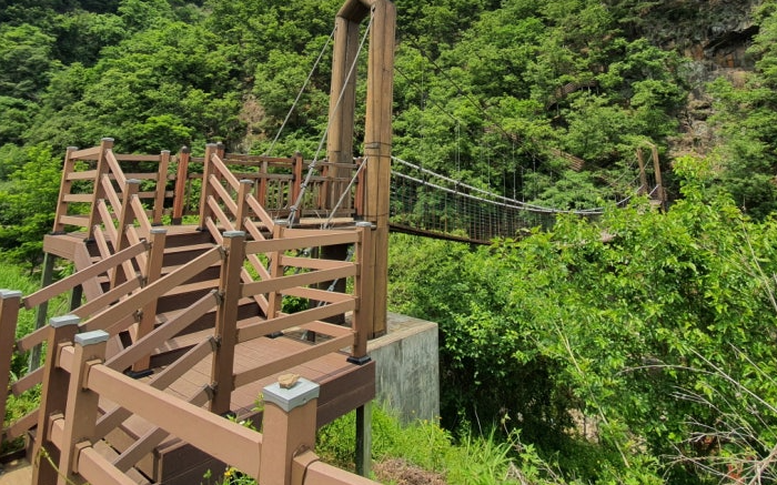 딴산폭포데크길