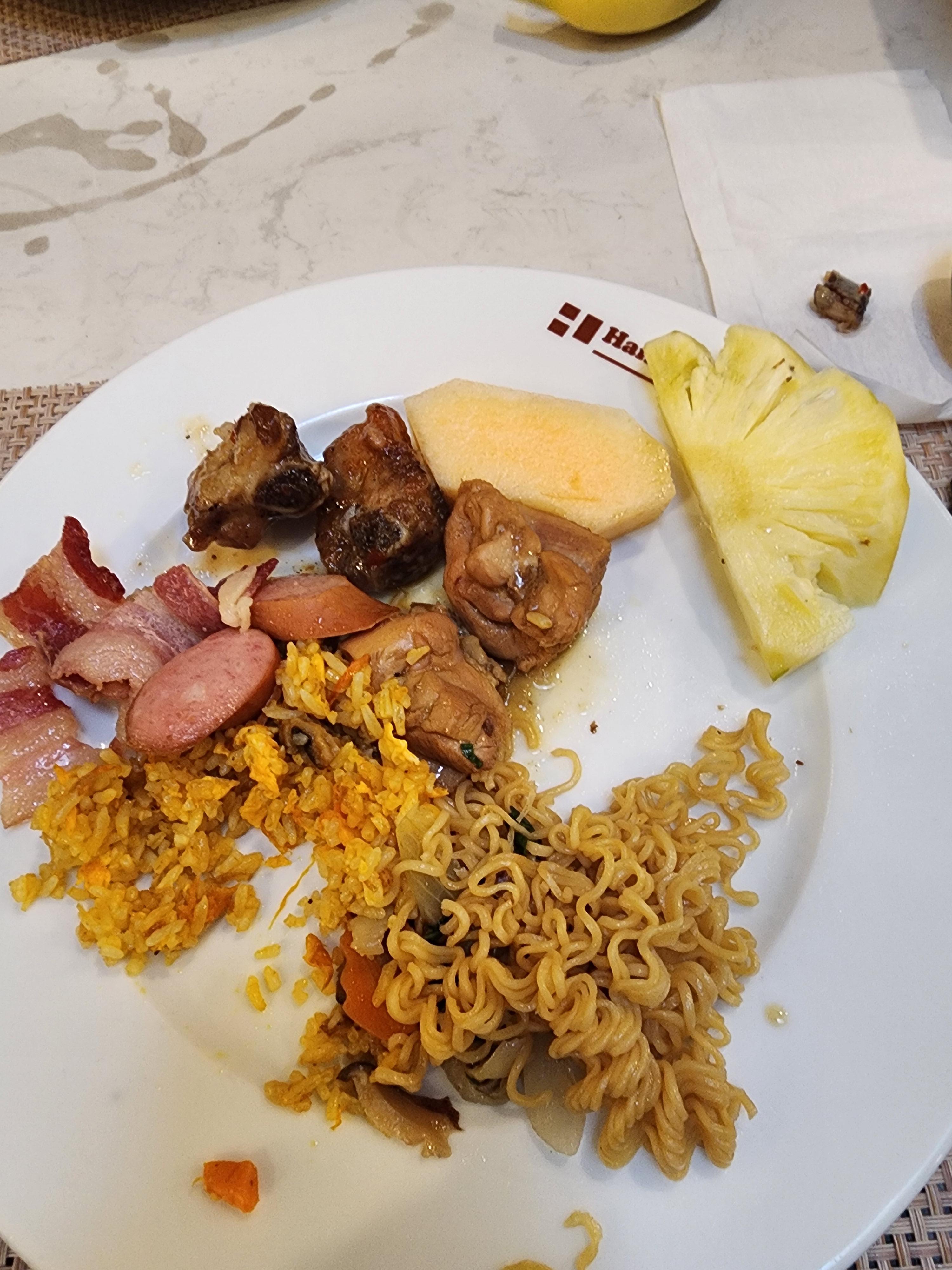 플로라 센터 호텔 앤 스파