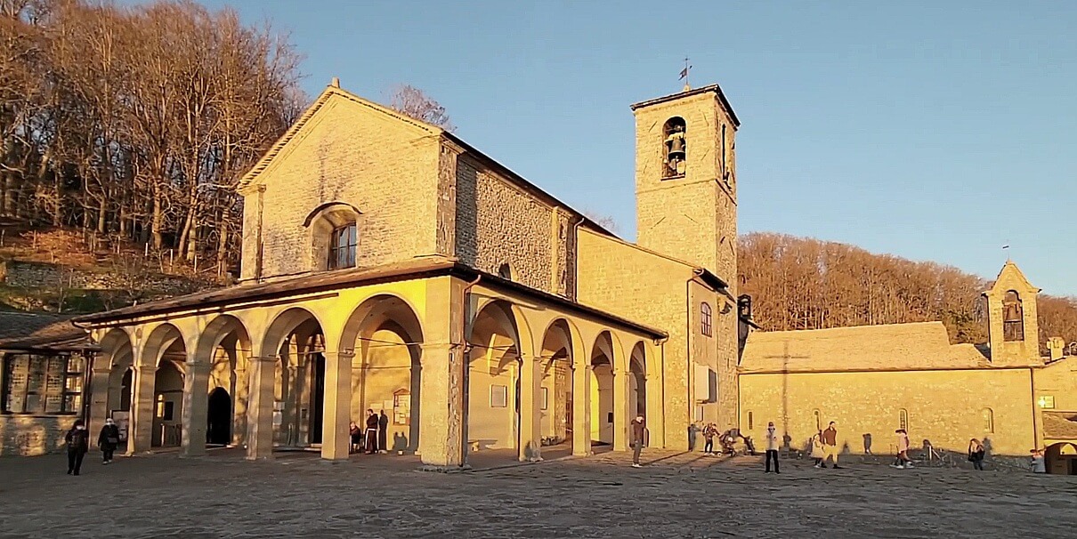 프란치스코성인이 오상 받은 경당이 있는 라 베르나 수도원