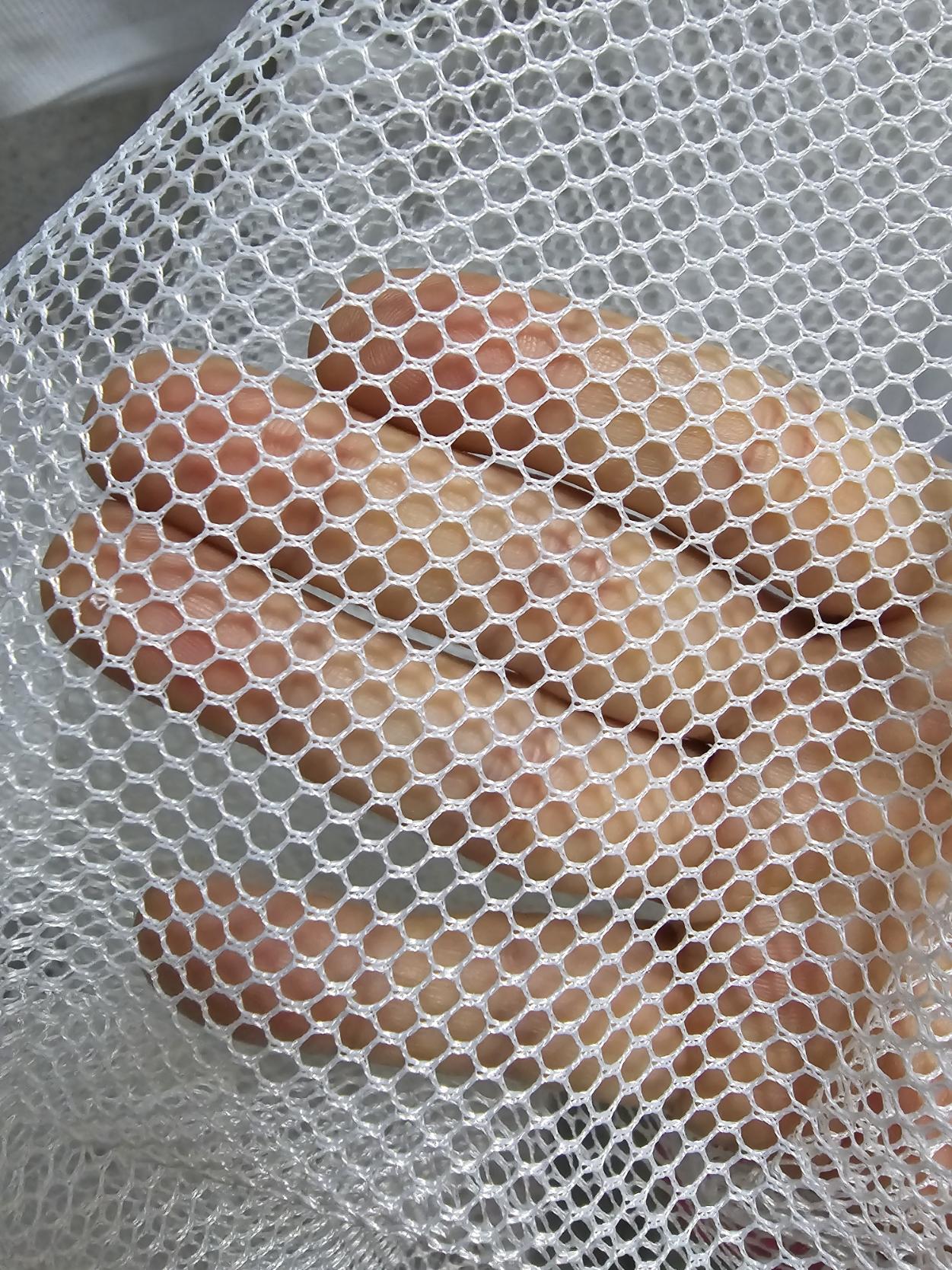 넓은 구멍 크기의 세탁망