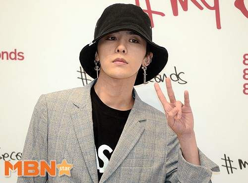 지드래곤 사과, 인종차별 논란 완벽 정리: 마카오 공연 의상 문구 의미와 소속사 공식 사과 분석