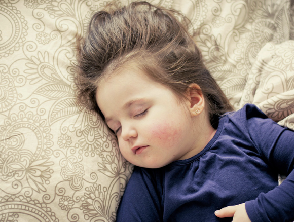 잠들기 전 스트레칭이 숙면의 질을 바꾸는 이유