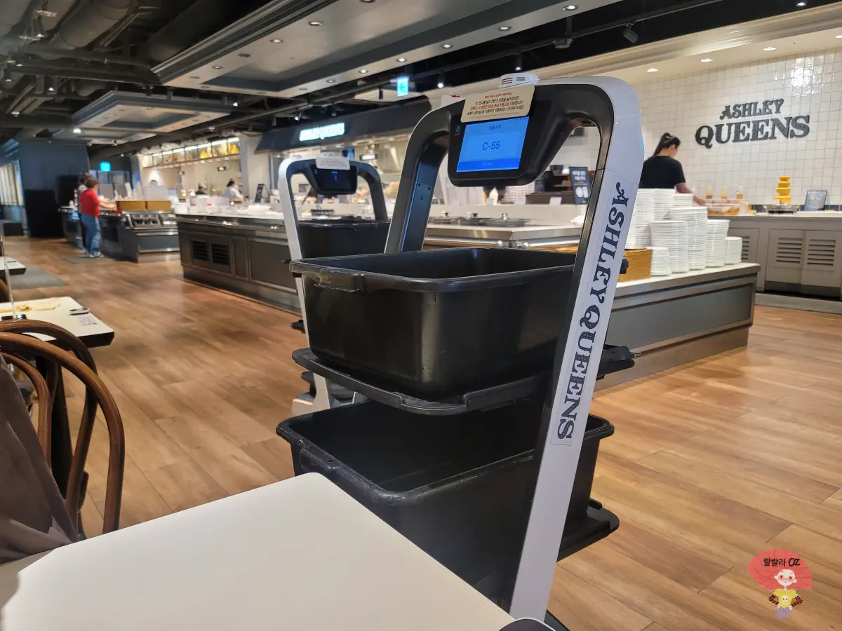 경기-남양주시-다산점-애슐리퀸즈-전용-이동형-퇴식카트-일하는-모습