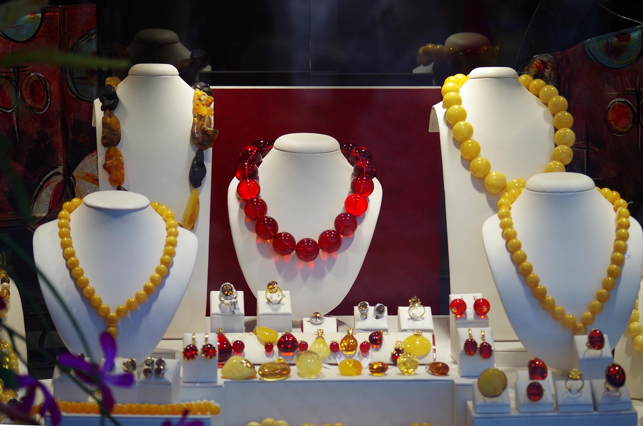 직장인 맞춤 해외 쥬얼리 특징 관련 사진