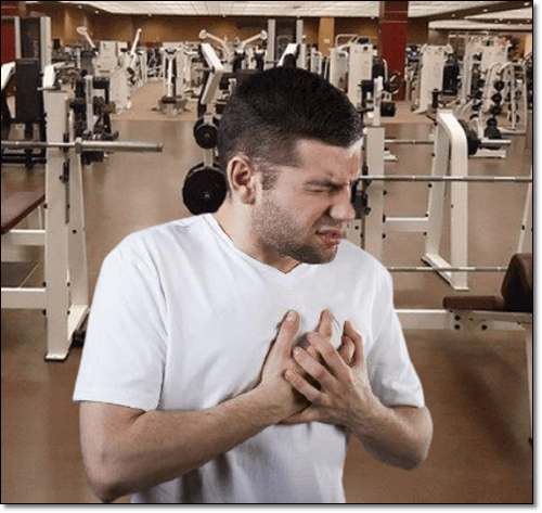 순환기 장애로 심장통이 있는 남성