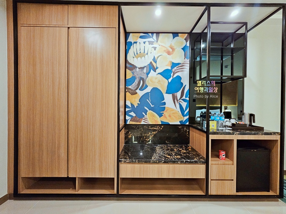 세부 시내 호텔, 홀리데이 인 세부시티 호텔 킹 스위트 룸 후기