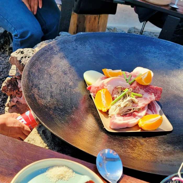 생방송 오늘저녁 한라산 뷰 캠핑장 서귀포 솥뚜껑 제주 흑돼지 바베큐 맛집