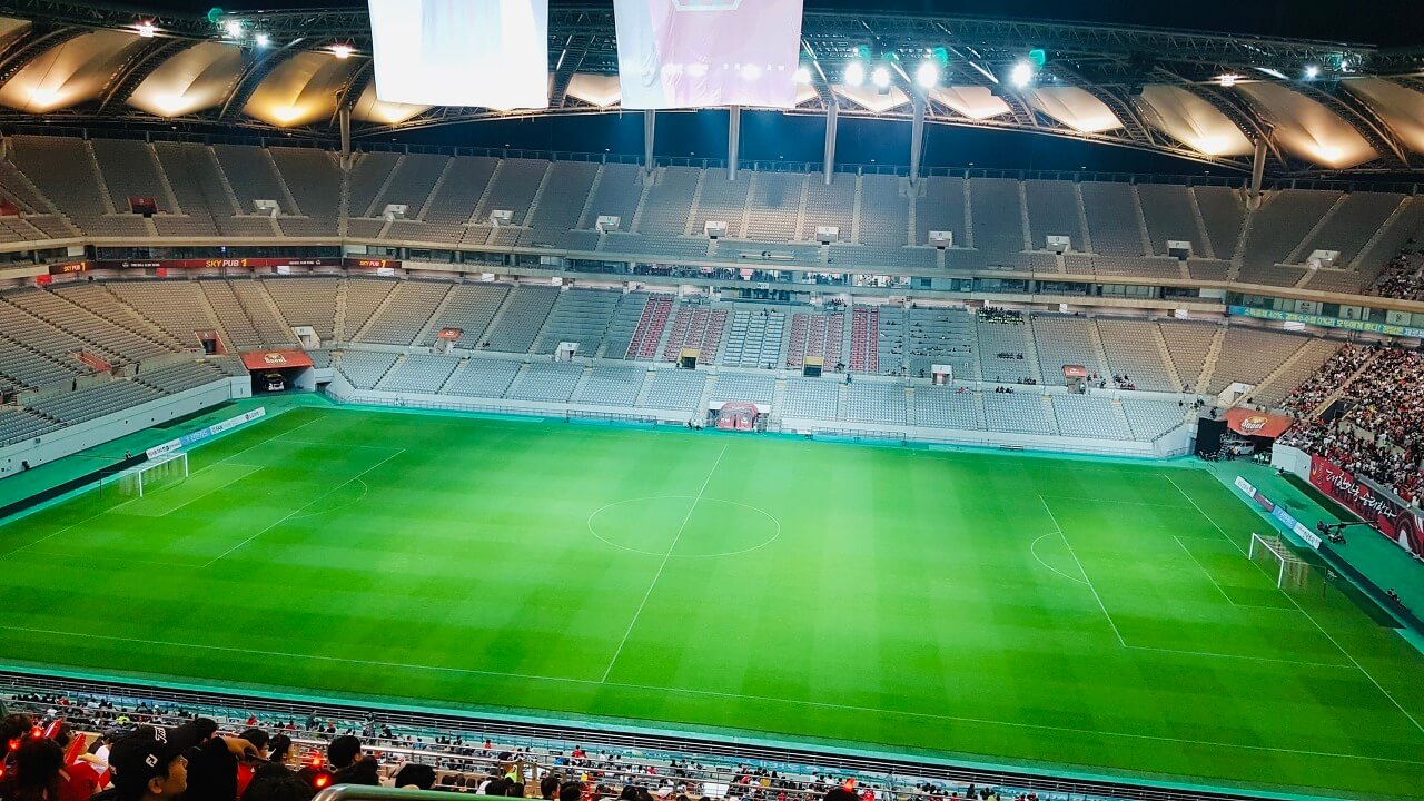 임영웅 배경화면 4k 무료 다운로드