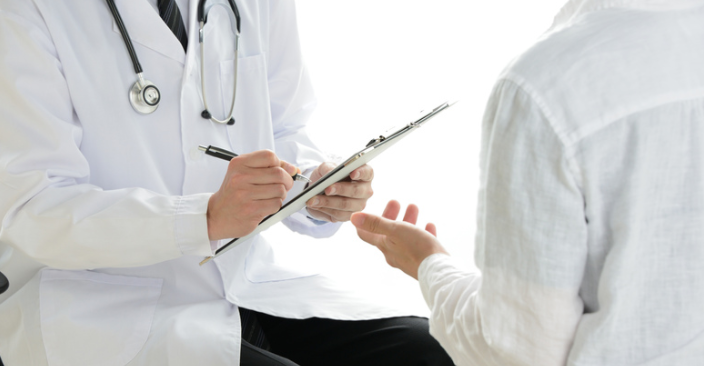 중증 난치성 틱