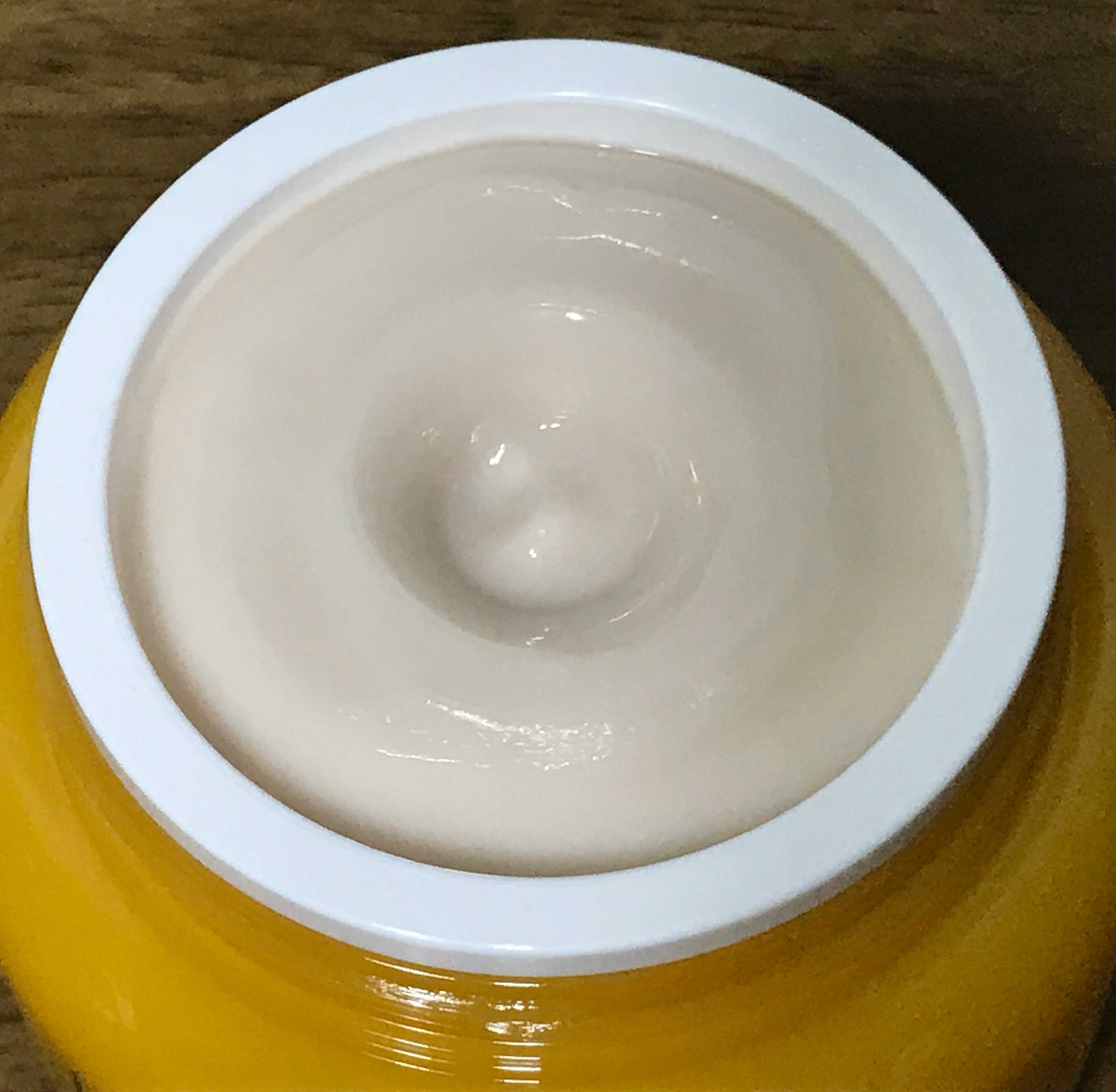 화장품 표면