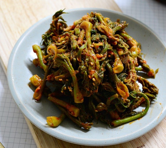 두릅무침
