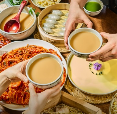 생생정보 고수의 부엌 부산 광안리 낙지볶음과 편백보쌈 맛집 부산 청산 1954 광안리 본점