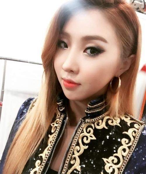 공민지
