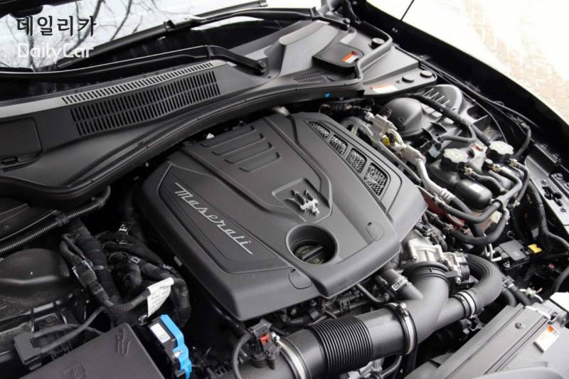 마세라티 ‘기블리 GT 프라그먼트 에디션’