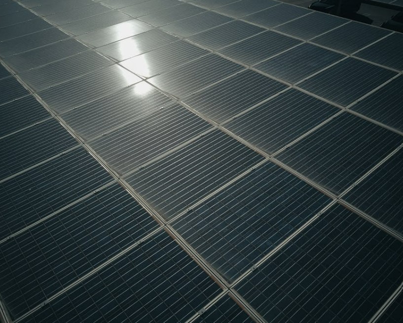 태양광 패널 수명과 유지비용 총정리 (2025 최신)