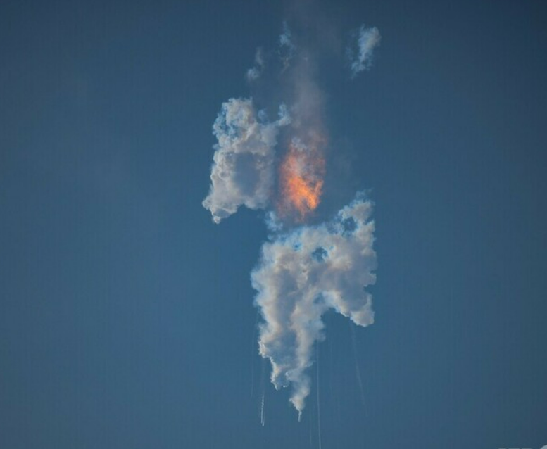 분리-실패후-자폭하여-터진-스타십