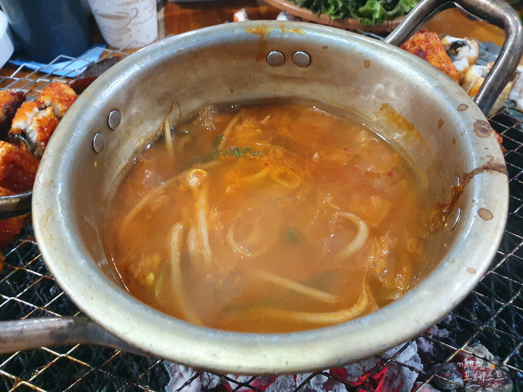 화성 만미정게판 국물