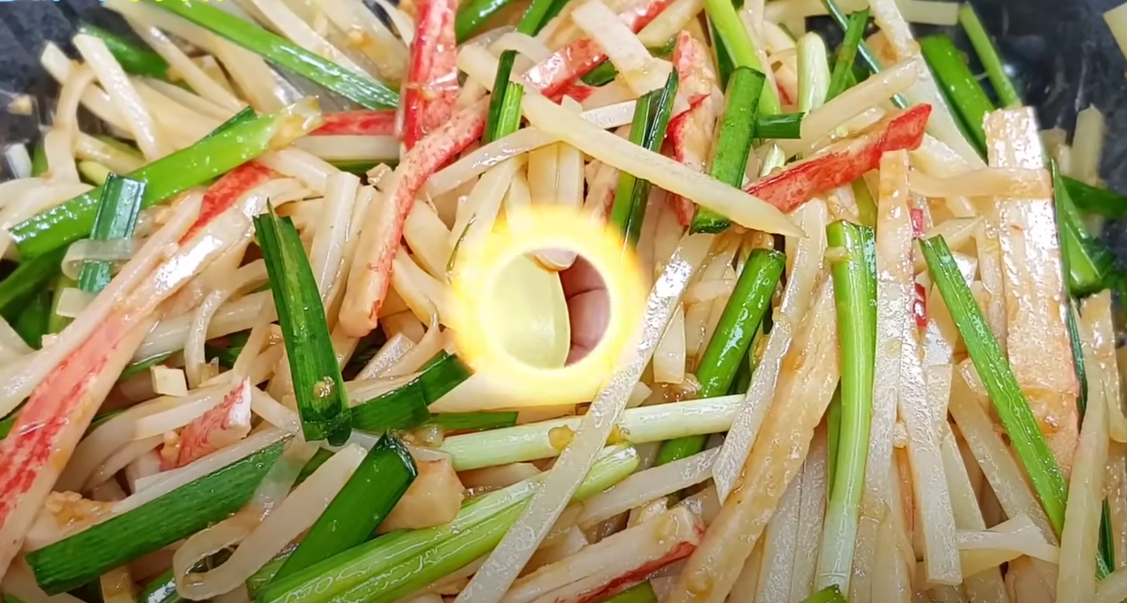 쉽고 간단한 밑반찬 감자채무침