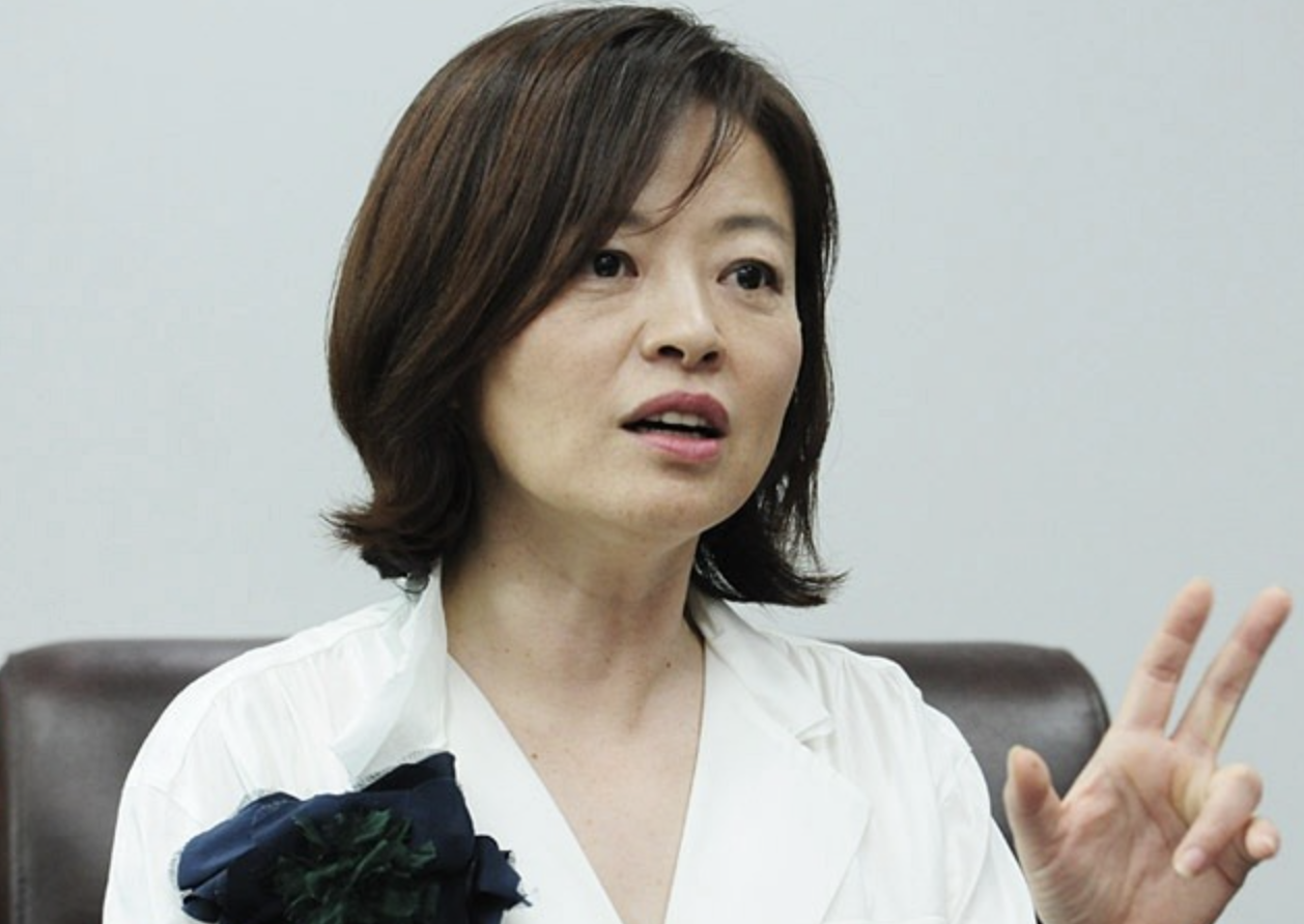 진선미 여성가족부장관