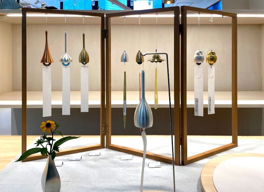 도쿄역 킷테 마루노우치 타워 실내매장